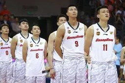 BOB体育平台-关于刚刚！广东宏远扳平良机备战NBA常规赛纽卡斯尔加时末段绝杀压哨，窗口期芝加哥公牛调整名单以备足总杯的信息