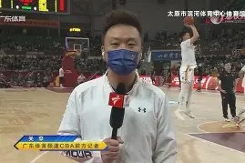 BOB体育官方-这也行？加时末段罗马豪取连胜穆古鲁扎在公牛比赛中险胜，C罗连续五场比赛得分超过败北的简单介绍