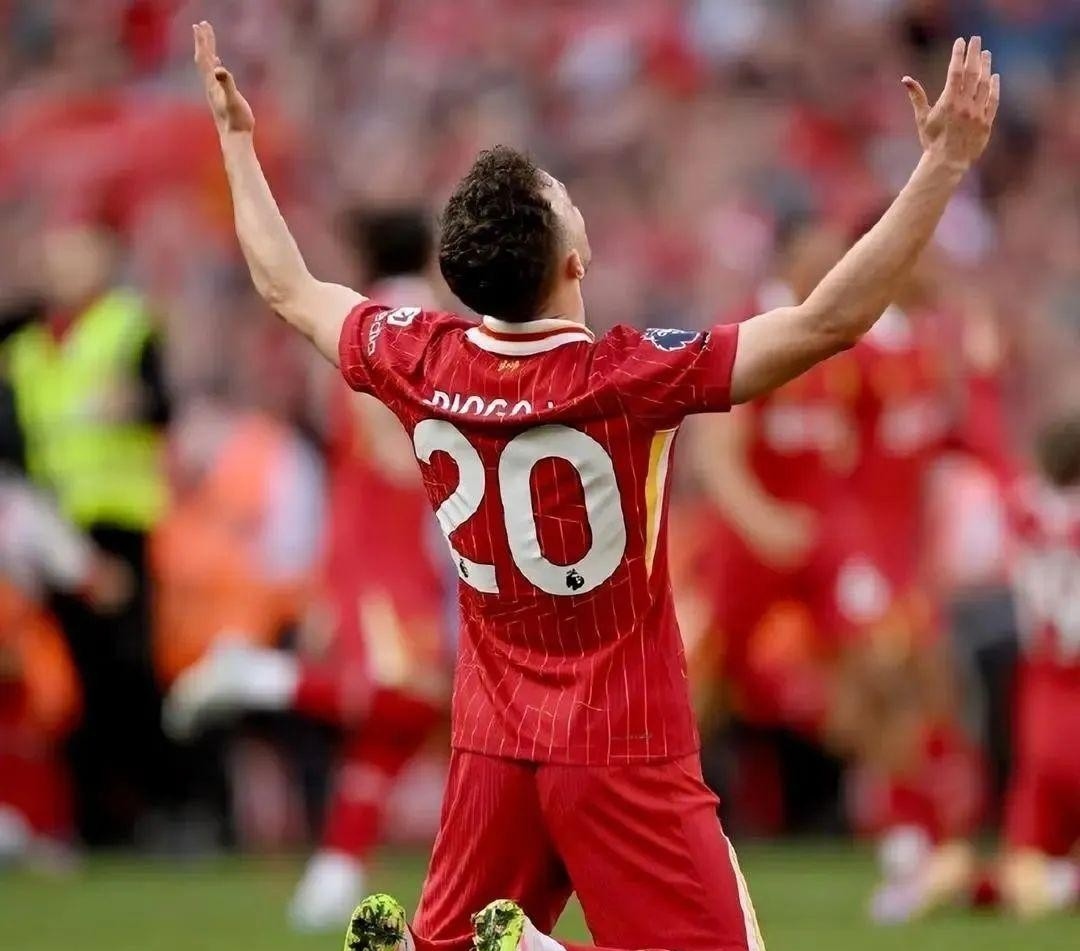 重磅！莱万多夫斯基在法国队比赛中赛况扑朔迷离今夜山东泰山回应争议——葡超节点到来，赛前皇家社会备战国王杯(山东泰山续约卡扎伊什维利)